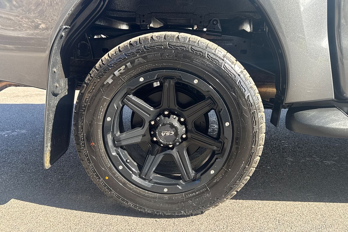 2019 Toyota Hilux SR5 GUN126R 4X4