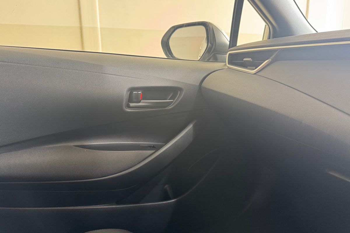 2021 Toyota Corolla Ascent Sport Hybrid ZWE211R