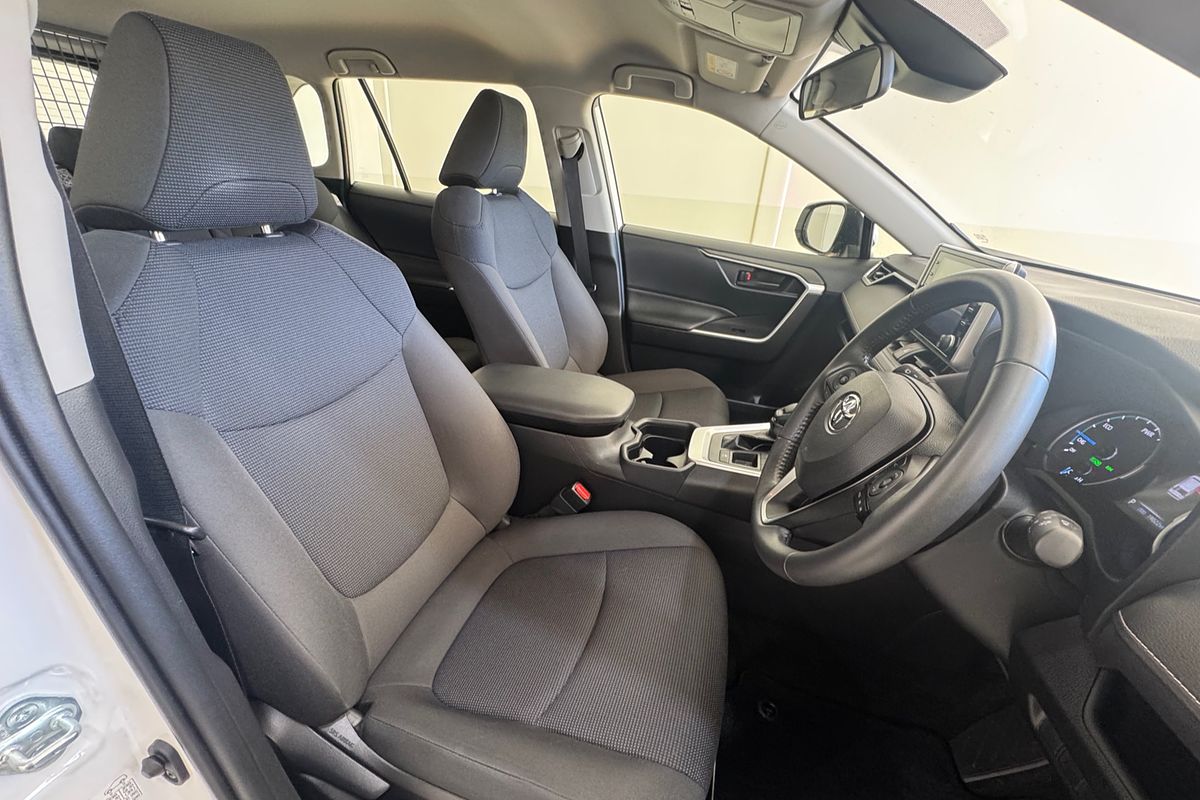 2021 Toyota RAV4 GX AXAH52R
