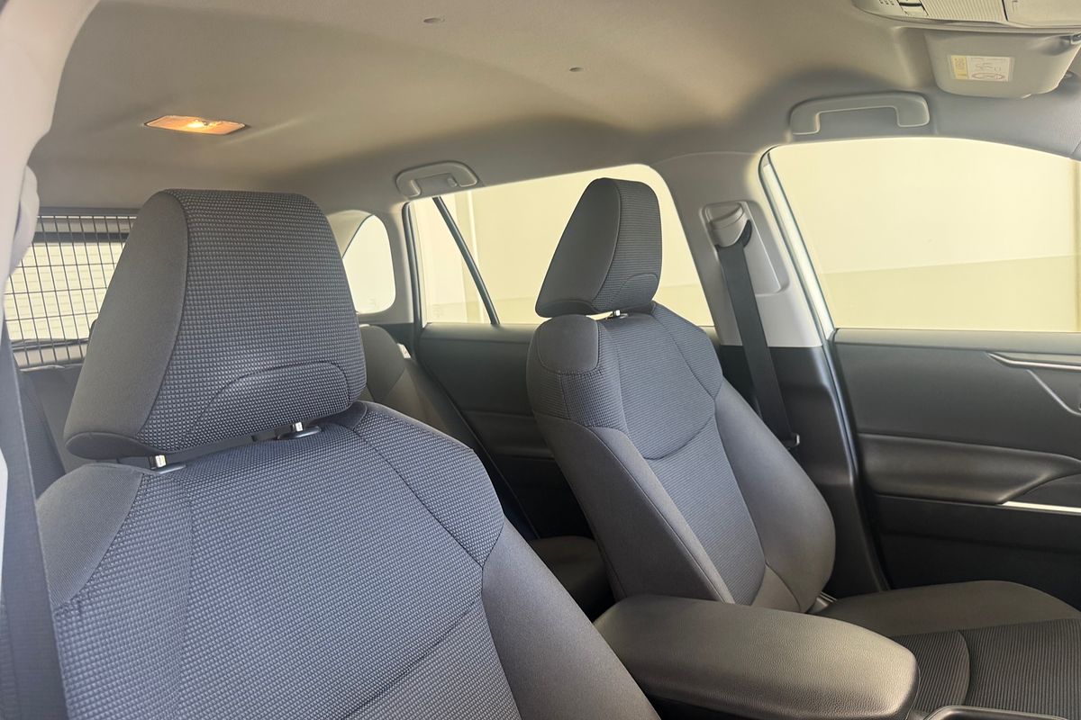2021 Toyota RAV4 GX AXAH52R