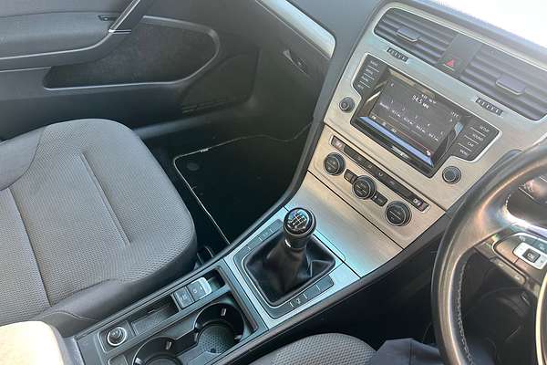 2015 Volkswagen Golf 90TSI Comfortline 7