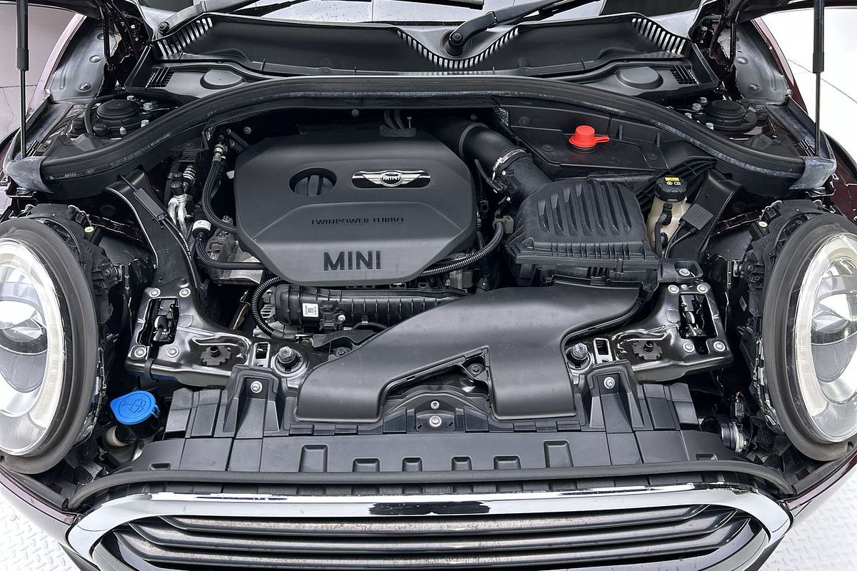 2018 MINI Clubman Cooper F54