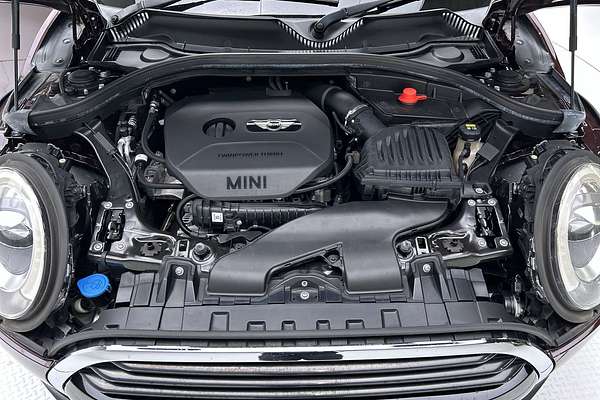 2018 MINI Clubman Cooper F54