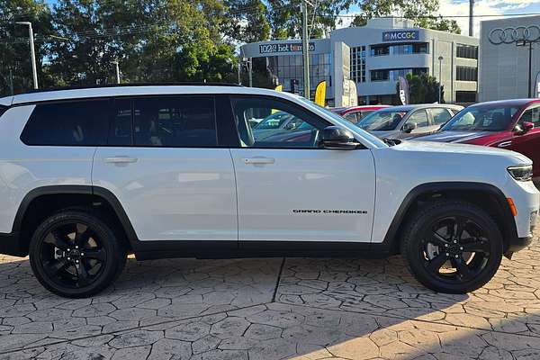 2022 Jeep Grand Cherokee Night Eagle WL