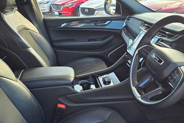 2022 Jeep Grand Cherokee Night Eagle WL