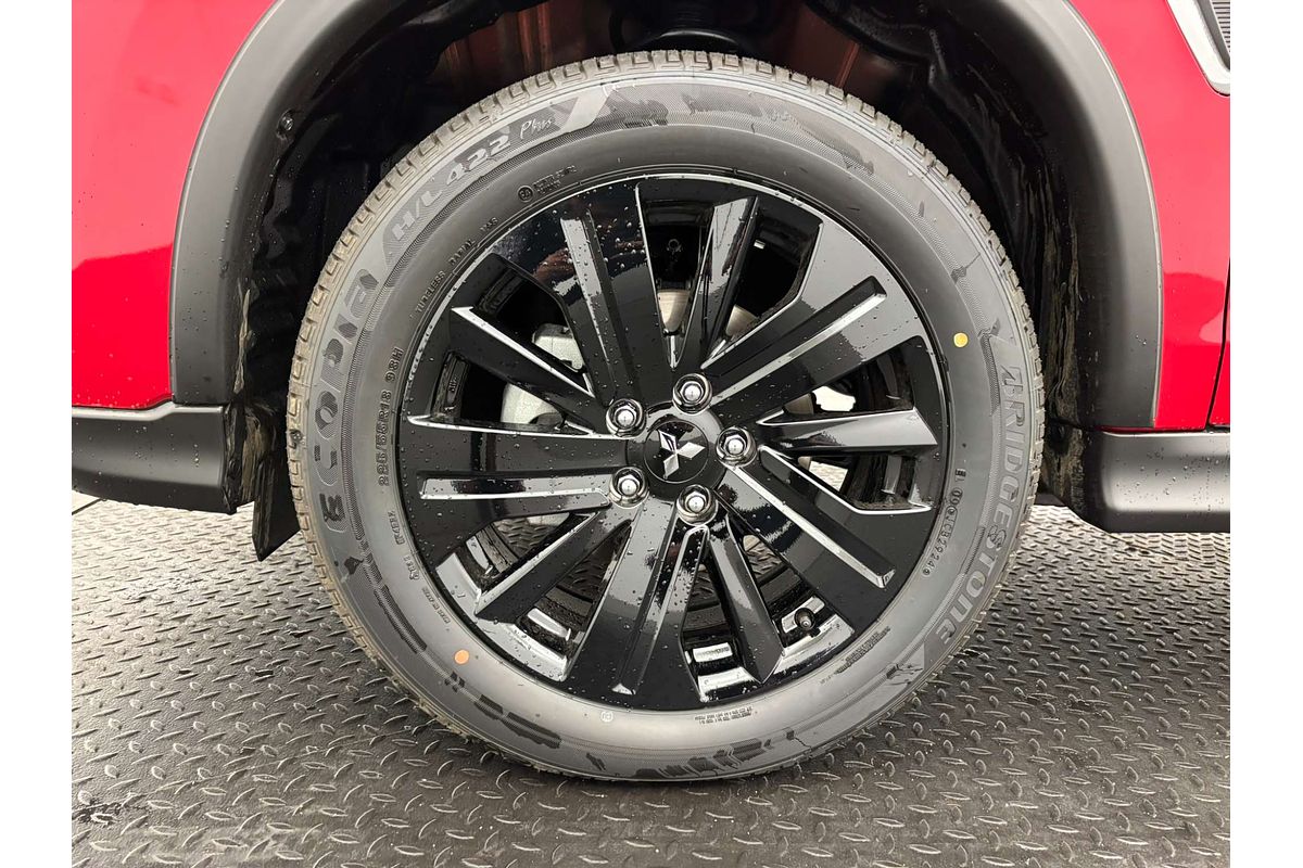 2024 Mitsubishi XD6G45