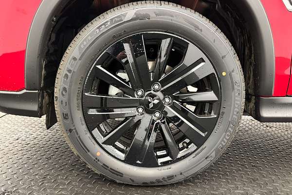 2024 Mitsubishi XD6G45
