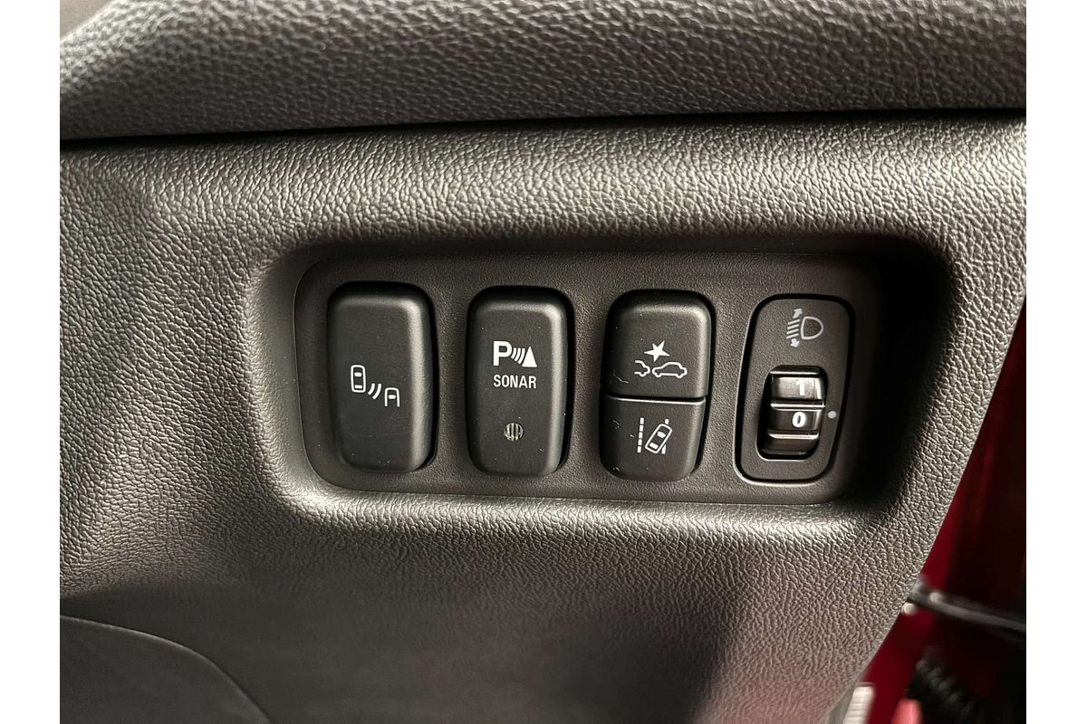 2024 Mitsubishi XD6G45
