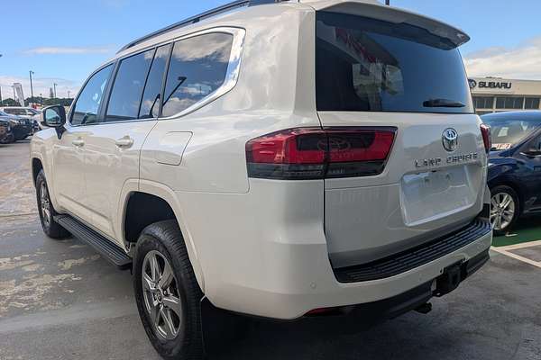 2023 Toyota Landcruiser