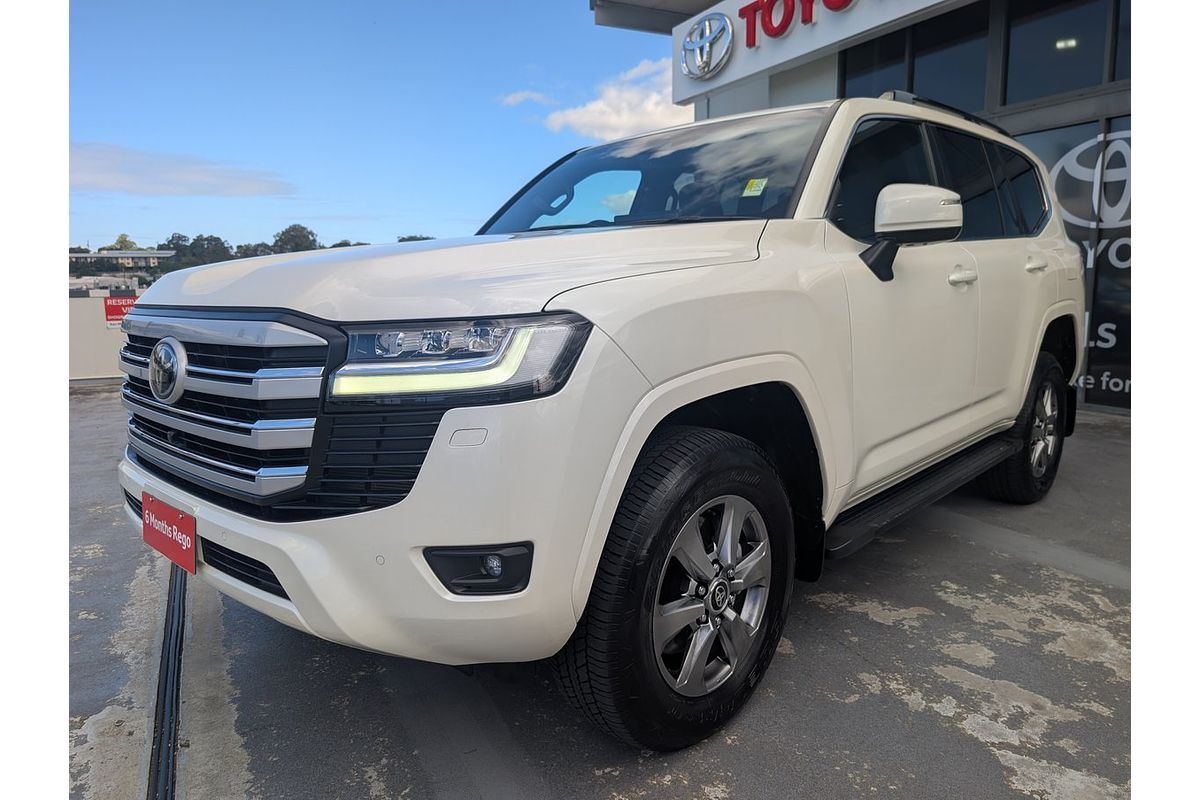2023 Toyota Landcruiser