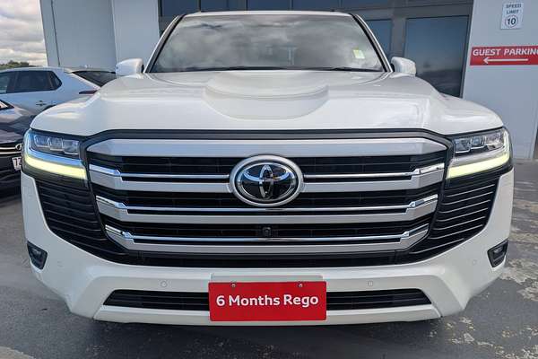 2023 Toyota Landcruiser