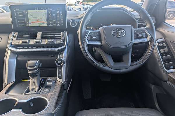 2023 Toyota Landcruiser