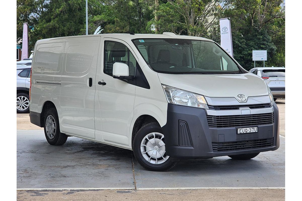 2022 Toyota Hiace GDH300R LWB