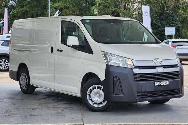 2022 Toyota Hiace GDH300R LWB