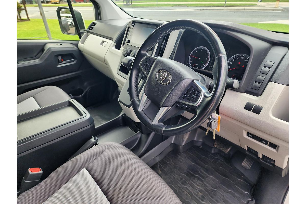 2022 Toyota Hiace GDH300R LWB