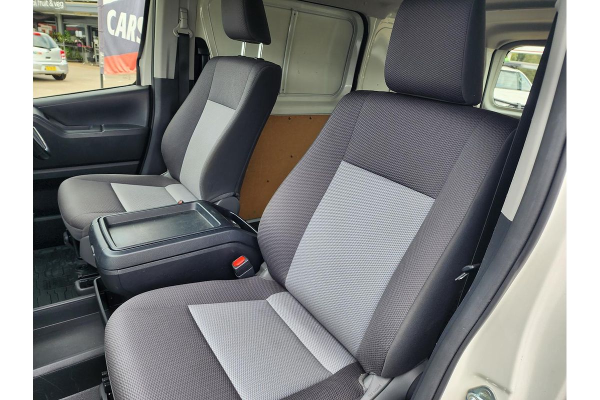 2022 Toyota Hiace GDH300R LWB