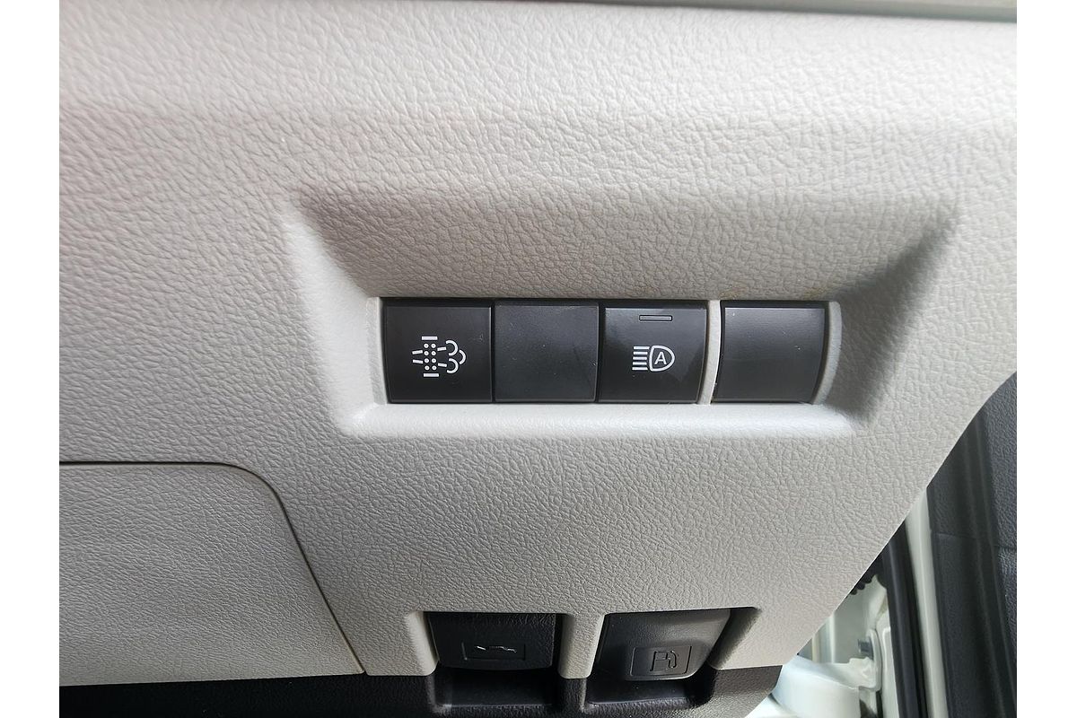 2022 Toyota Hiace GDH300R LWB