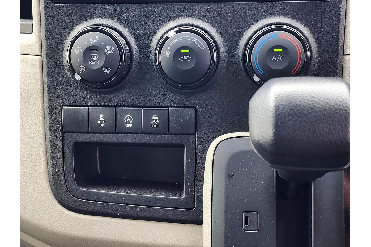 2022 Toyota Hiace GDH300R LWB