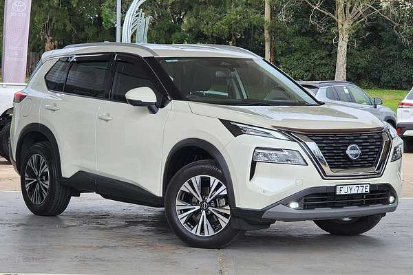 2022 Nissan X-TRAIL ST-L T33