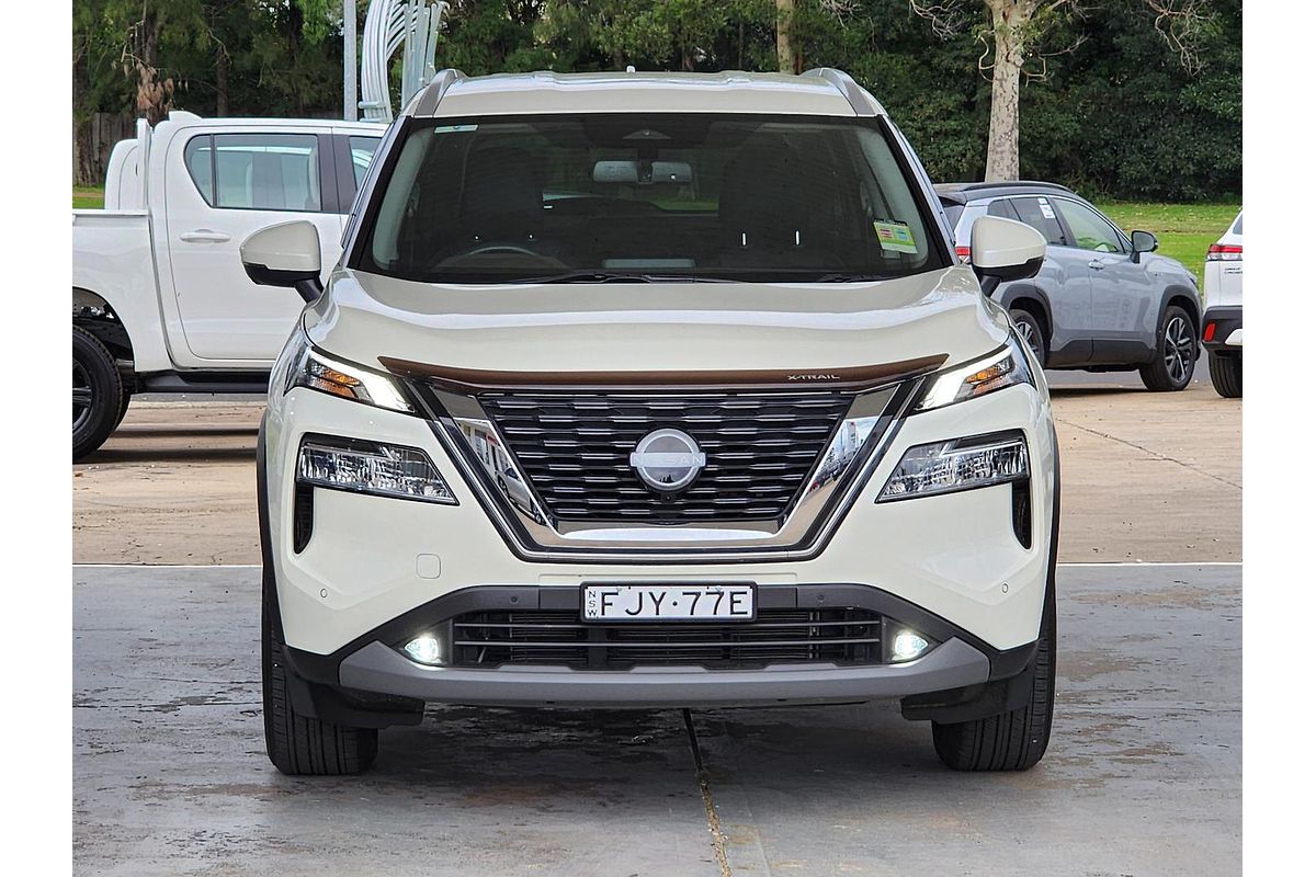 2022 Nissan X-TRAIL ST-L T33