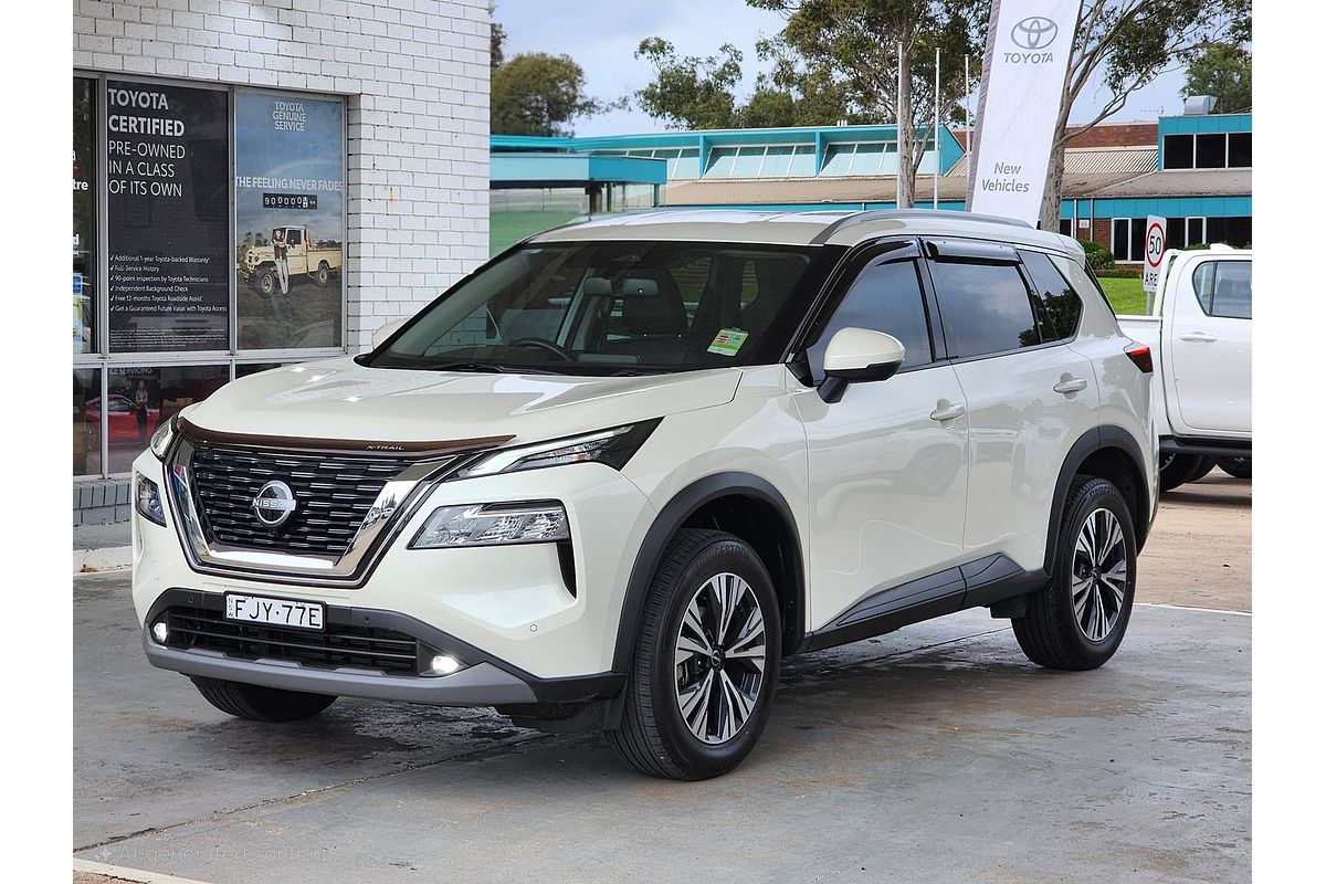 2022 Nissan X-TRAIL ST-L T33