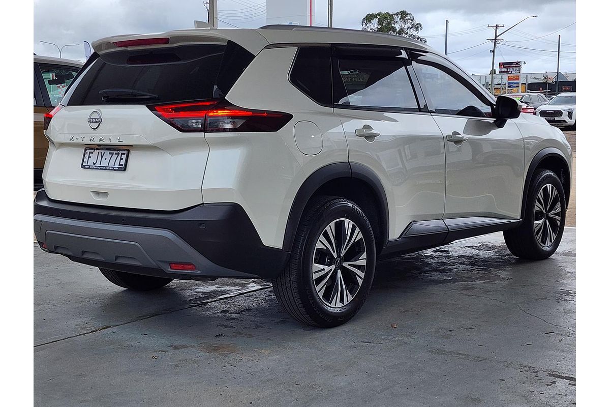 2022 Nissan X-TRAIL ST-L T33