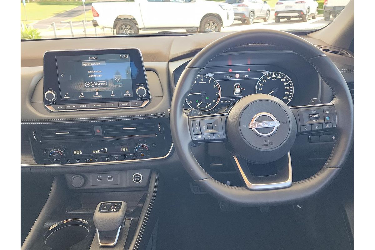 2022 Nissan X-TRAIL ST-L T33