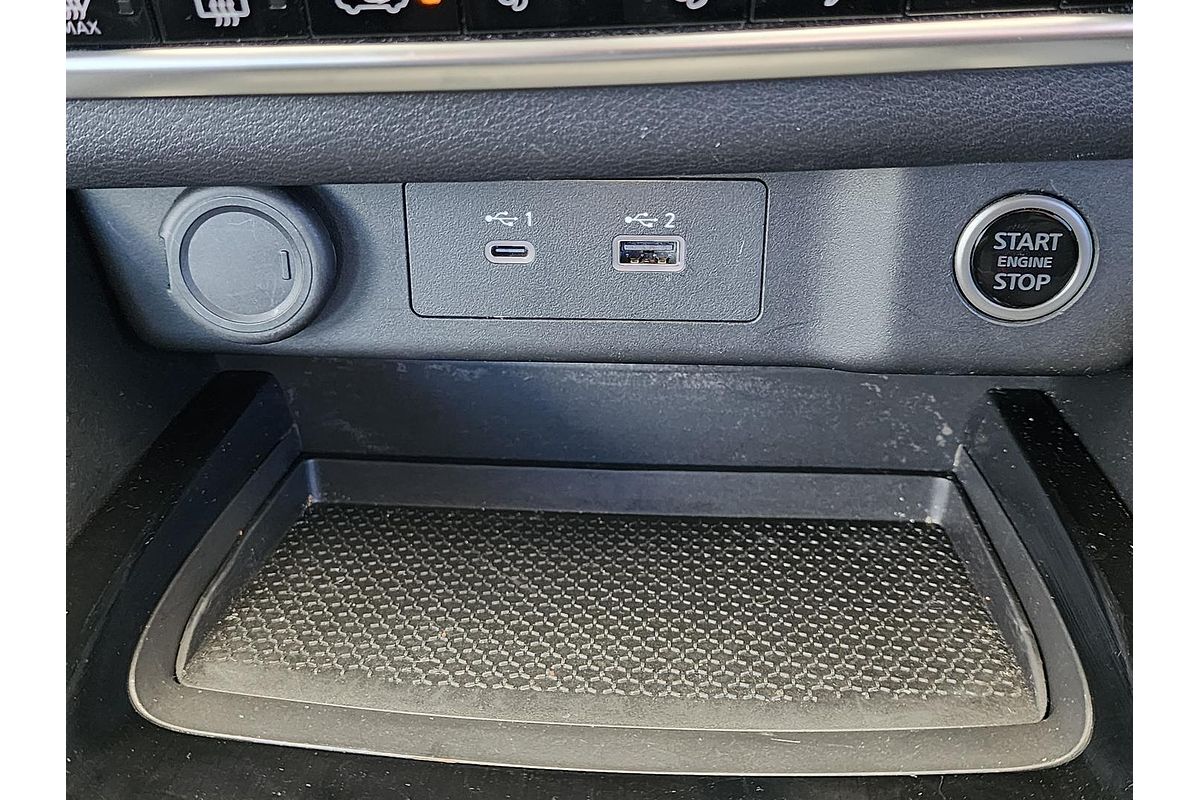 2022 Nissan X-TRAIL ST-L T33