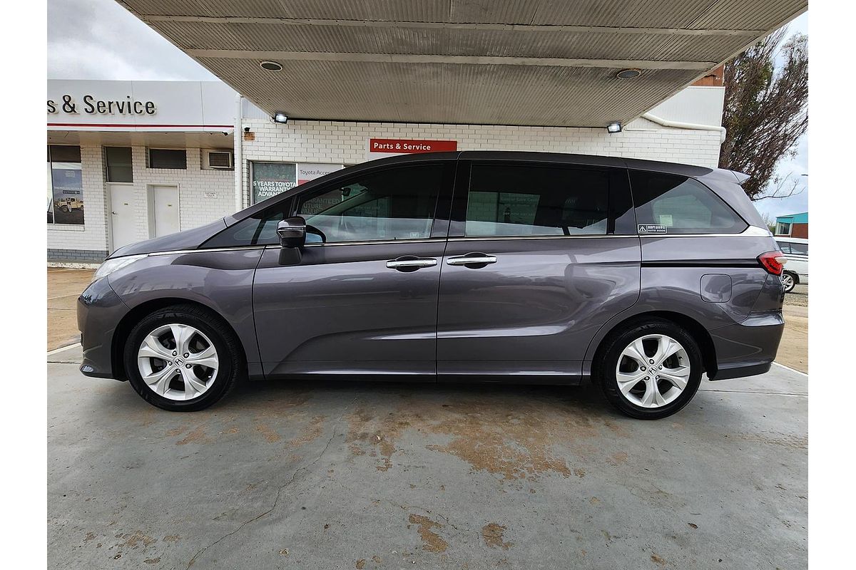 2017 Honda Odyssey VTi 5th Gen