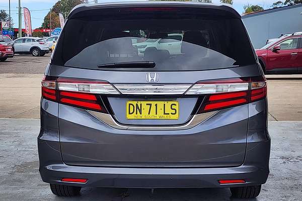 2017 Honda Odyssey VTi 5th Gen