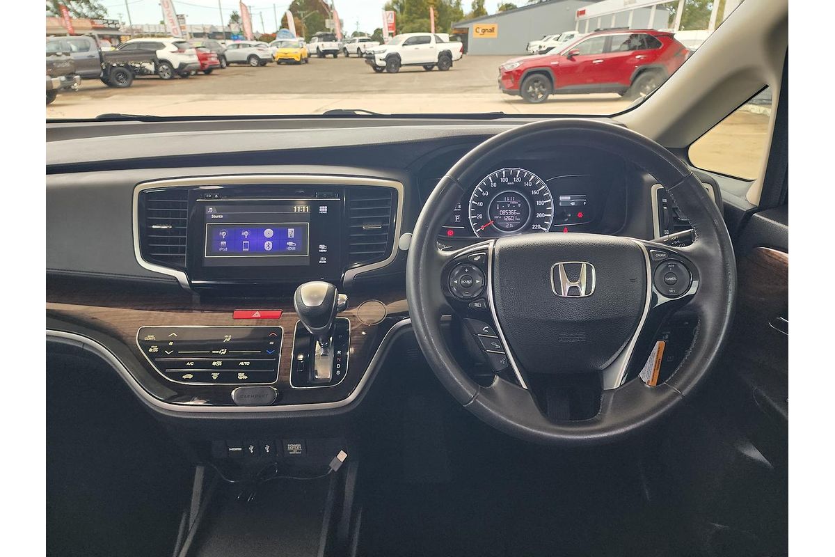 2017 Honda Odyssey VTi 5th Gen