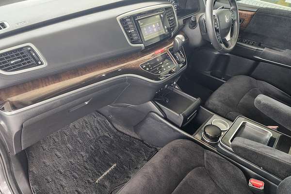 2017 Honda Odyssey VTi 5th Gen