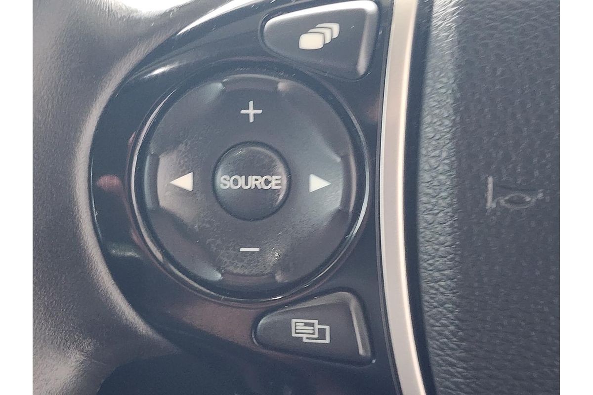 2017 Honda Odyssey VTi 5th Gen