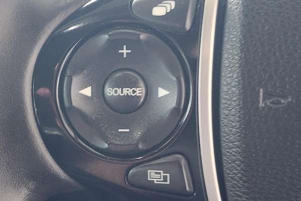 2017 Honda Odyssey VTi 5th Gen