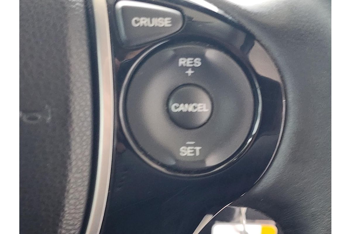 2017 Honda Odyssey VTi 5th Gen
