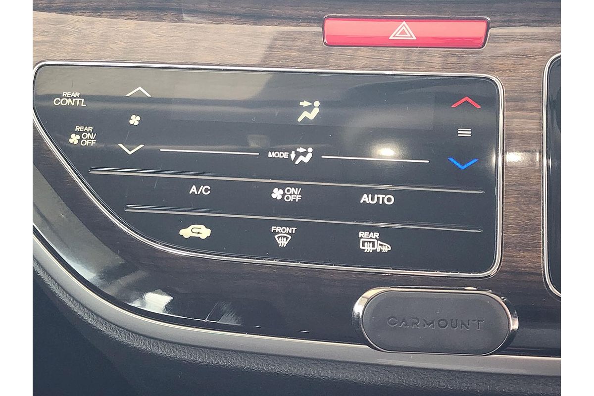 2017 Honda Odyssey VTi 5th Gen
