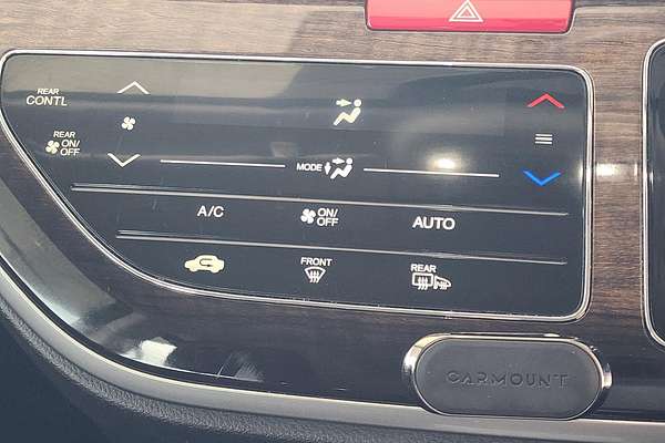 2017 Honda Odyssey VTi 5th Gen