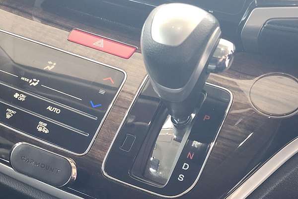2017 Honda Odyssey VTi 5th Gen