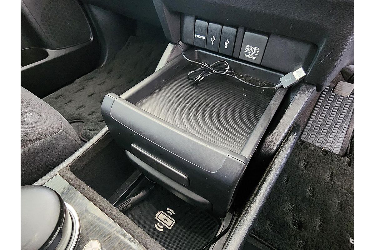 2017 Honda Odyssey VTi 5th Gen