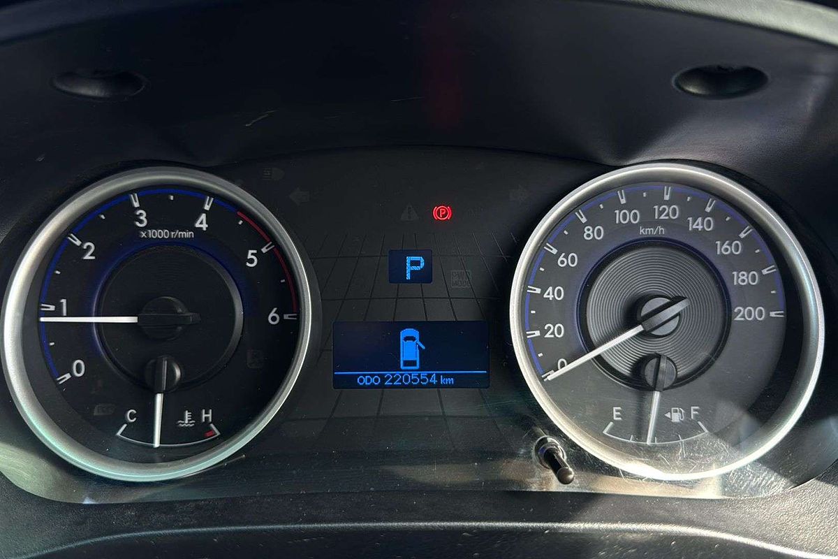 2016 Toyota Hilux SR GUN126R 4X4