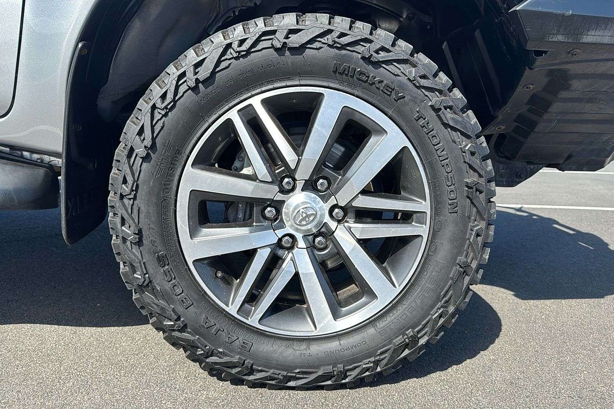 2016 Toyota Hilux SR GUN126R 4X4