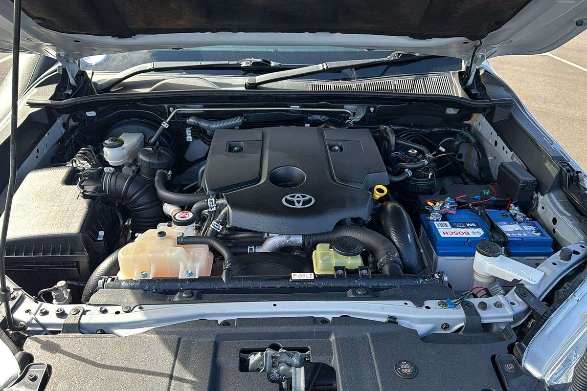 2016 Toyota Hilux SR GUN126R 4X4