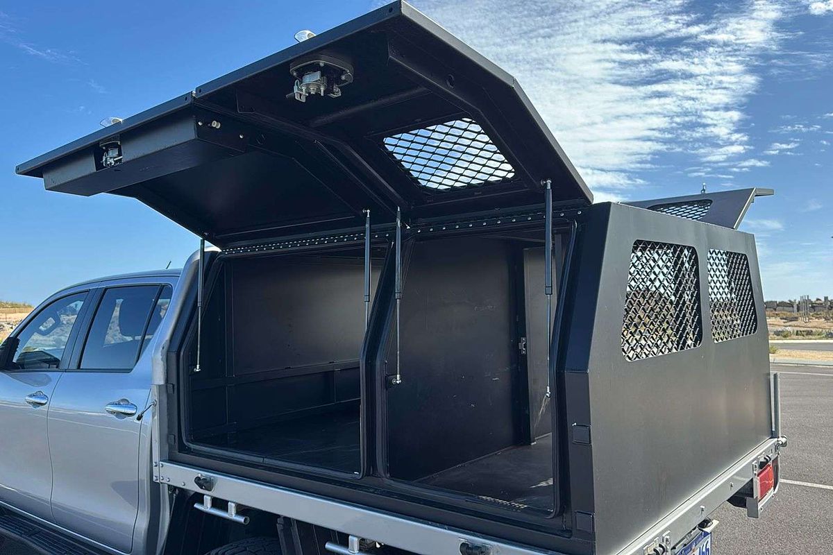 2016 Toyota Hilux SR GUN126R 4X4