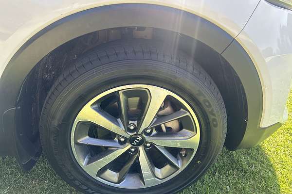 2018 Kia Sorento SLi UM