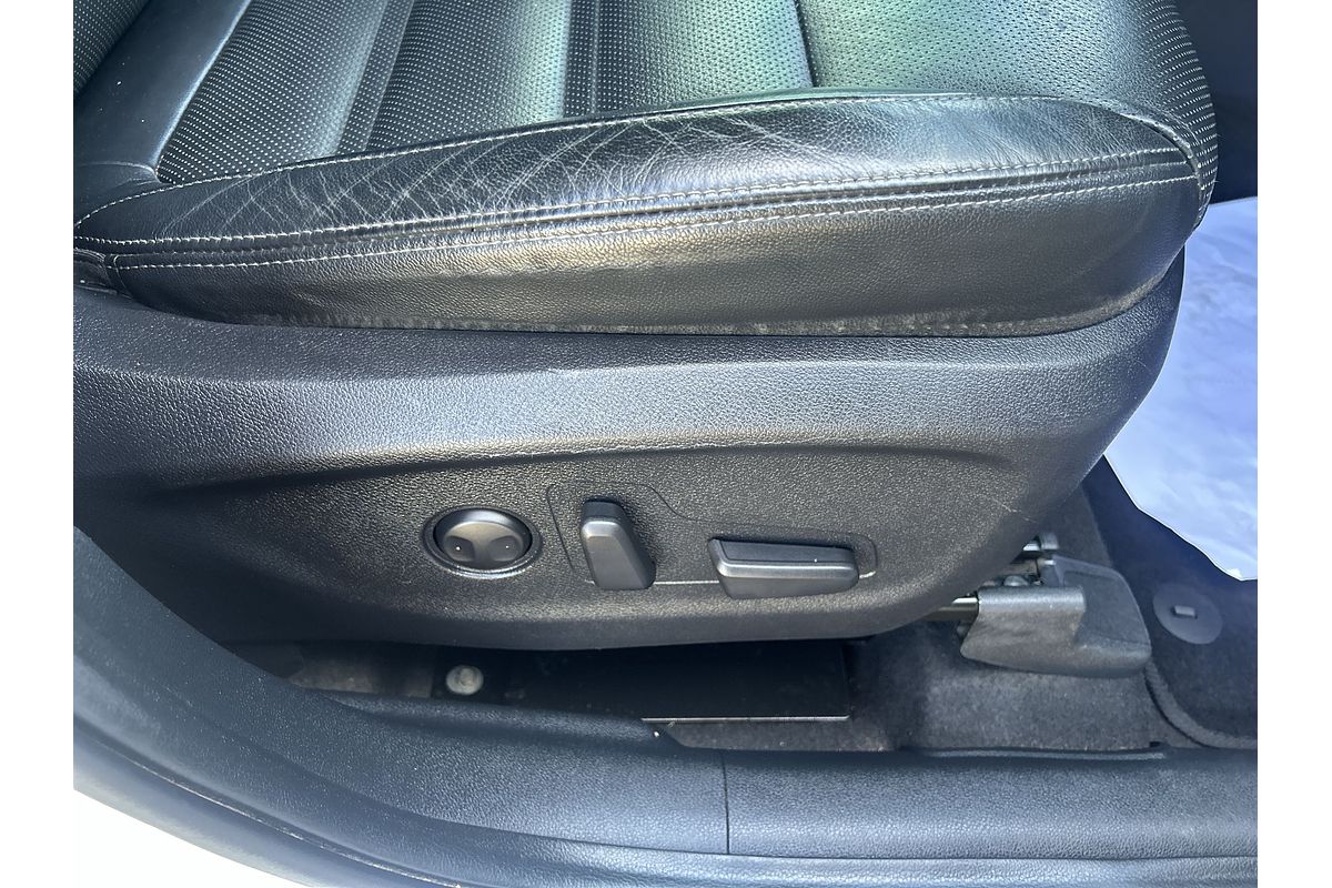 2018 Kia Sorento SLi UM