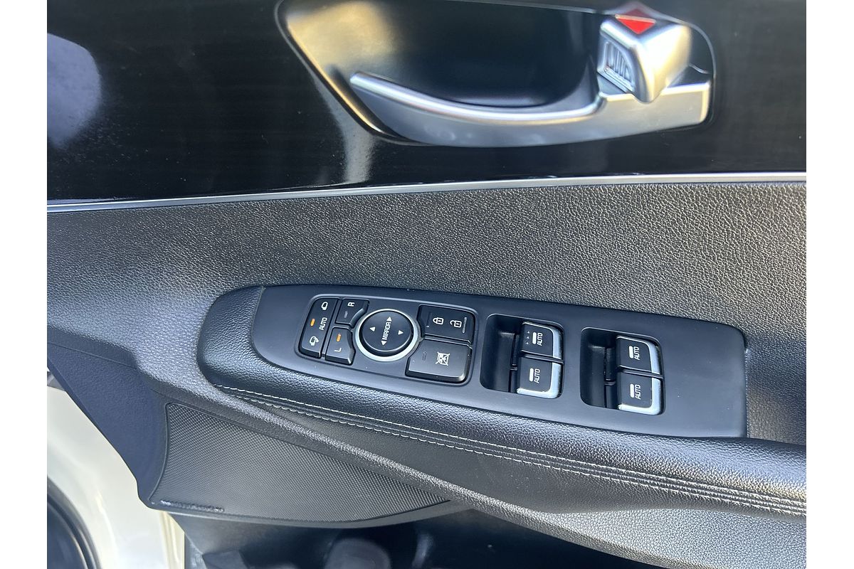 2018 Kia Sorento SLi UM