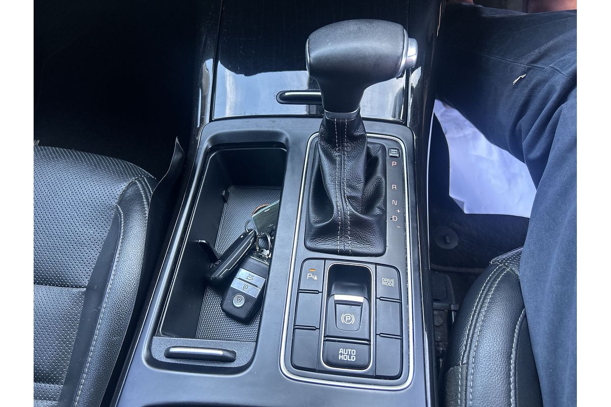 2018 Kia Sorento SLi UM