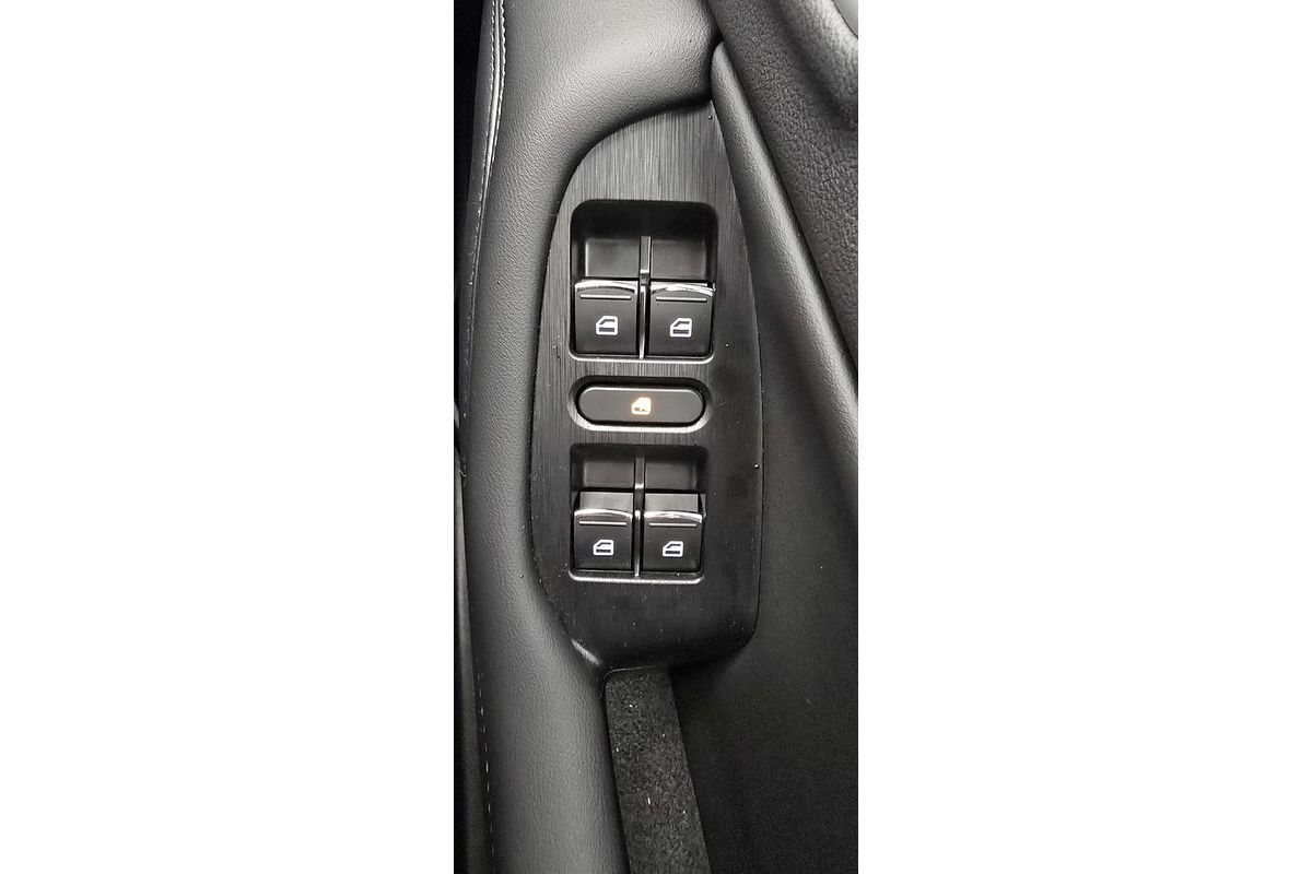 2025 GWM Ute Cannon 2.4 X Auto 4x4 