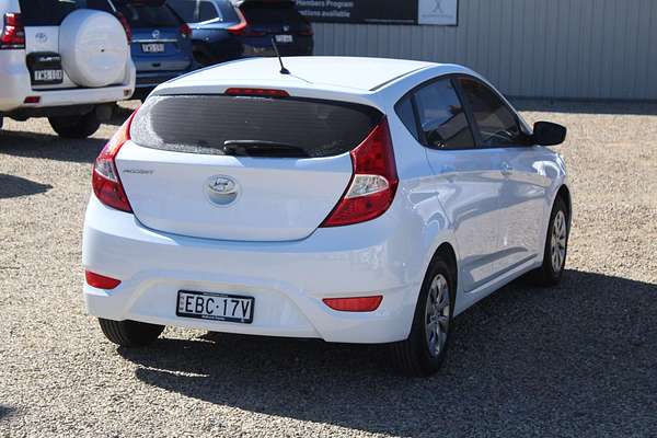 2016 Hyundai Accent Active RB4