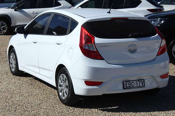 2016 Hyundai Accent Active RB4